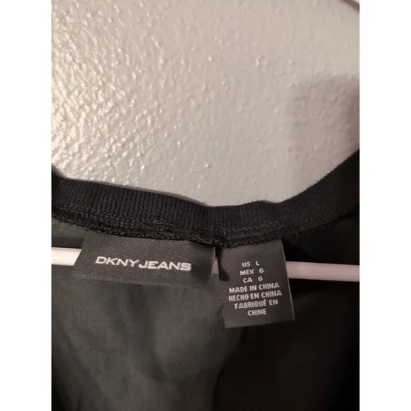 DKNY Jeans Women's Black Floral Blouse Size L - Picture 3 of 7